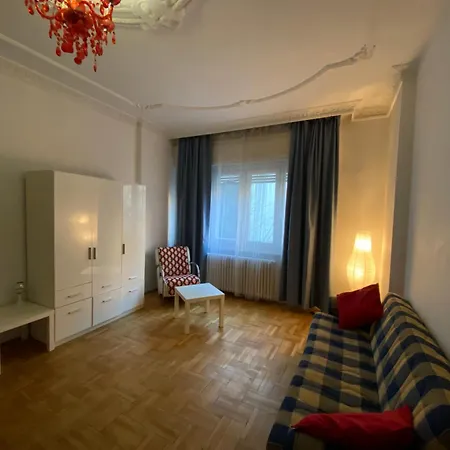 Lejlighed And Heart Of The Budapest