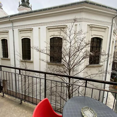 And Heart Of The Apartmán Budapešť
