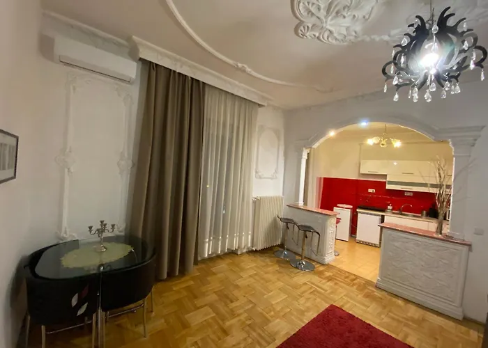 And Heart Of The Appartement