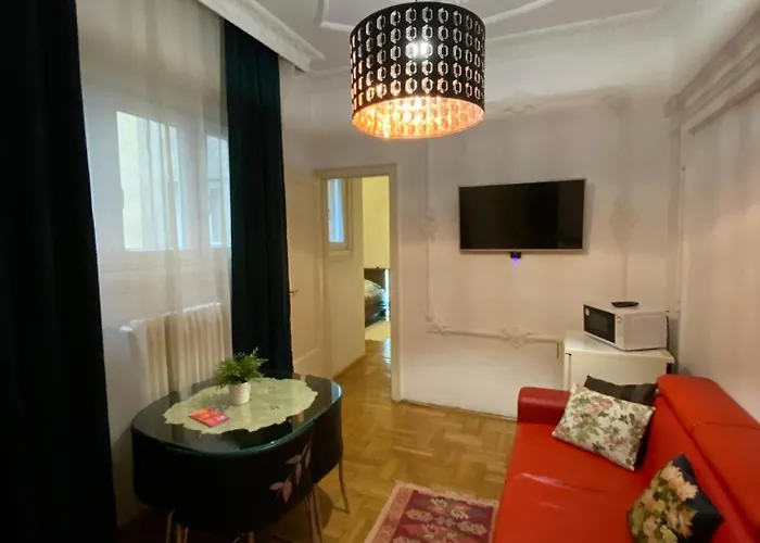 And Heart Of The Appartement